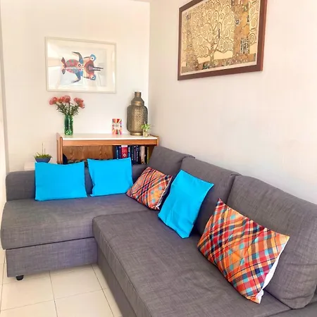 Casa Del Mar, Sunny Ocean View Right At The Beach! *