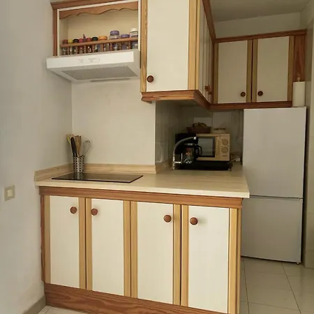 Holiday home Casa Del Mar, Sunny Ocean View Right At The Beach! *