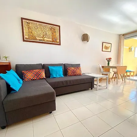 Casa Del Mar, Sunny Ocean View Right At The Beach! *
