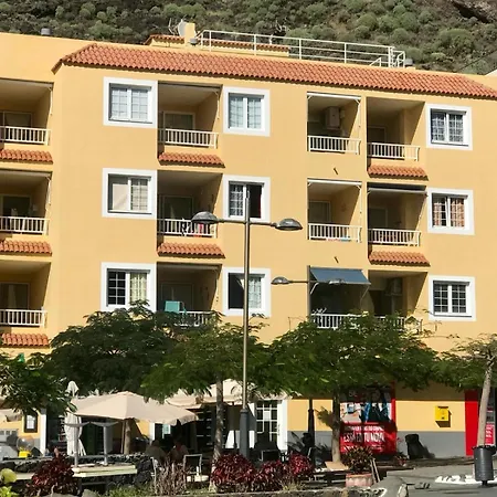 Casa Del Mar, Sunny Ocean View Right At The Beach! Holiday home
